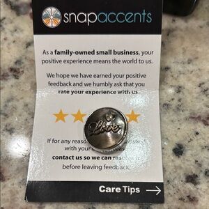 SnapAccents Silver Love Button